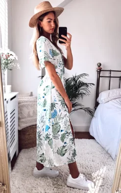 D.Anna V Neck Botanical Leaf Print Maxi Dress With Smock Waist -DRESSES SHOP 2020 08 17 Megan Cara Danna54
