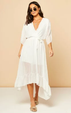 Bella And Blue Cream Plunge Maxi Dress