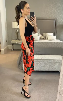 D.Anna Black/Red Floral Midi Wrap Skirt -DRESSES SHOP 2021 06 29 Megan D.ANNA 1252