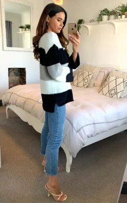 D.Anna Black, Grey And White Stripe Colour Block Long Sleeve Knit Jumper -DRESSES SHOP 2021 08 05 naomi d.anna 04 08 2021 14 40 41