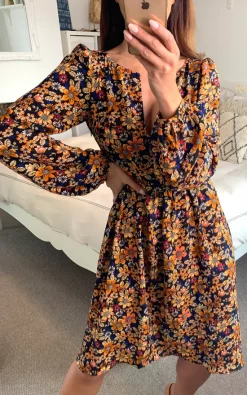 Traffic People Long Sleeve Tresspass Midi Dress In Black Floral -DRESSES SHOP 2021 08 13 naomi traffic people 13 08 2021 11 19 11