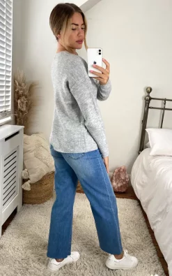 ONLY V Neck Pull Over Jumper In Light Grey -DRESSES SHOP 2021 08 17 cara wholesale 21 08 2021 14 52 02