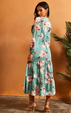 Bella And Blue V Neck Floral Long Sleeve Dress In Green 7 Bella And Blue V Neck Floral Long Sleeve Dress In Green -DRESSES SHOP 2022 02 22 SF TOM Julia bella blue0121