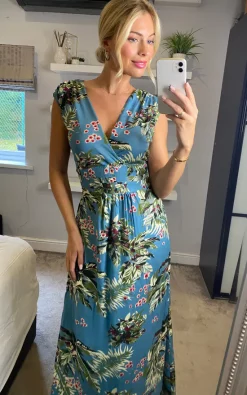 Ruby Rocks Martini Maxi Dress Tropical Spring Blue -DRESSES SHOP 2022 08 02Sasha RubyRocks4