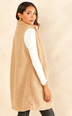 Noisy May Teddy Gilet In Beige -DRESSES SHOP 2022 08 08 Jen Shree NoisyMay67734 1