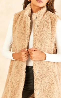 Noisy May Teddy Gilet In Beige -DRESSES SHOP 2022 08 08 Jen Shree NoisyMay67735 1