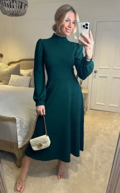 SIGNAGE Green Long Sleeve Turtle Neck Midi Dress