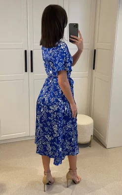 D.Anna White Floral Print Midi Wrap Dress With Belt Fastening In Blue -DRESSES SHOP 2023 02 22 Mollie Danna25