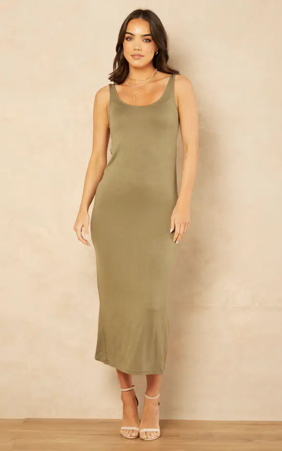 Pieces Sleeveless Maxi Dress With Scoop Neck In Light Khaki 1 Pieces Sleeveless Maxi Dress With Scoop Neck In Light Khaki