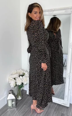 AX Paris Black Heart Printed Tie Waist Midi Shirt Dress -DRESSES SHOP DA1305BLACK 3