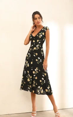 Miss Floral Floral Print Cap Sleeve Split Midi Dress In Black