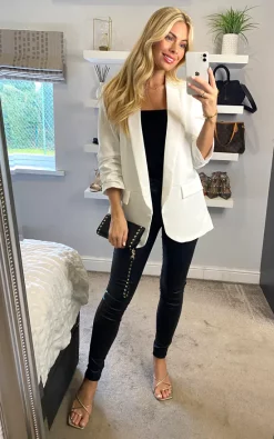 Cameo Rose Blazer With Ruching Sleeve In White