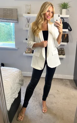 Cameo Rose Blazer With Ruching Sleeve In White -DRESSES SHOP cameorose sasha 17.02.2257